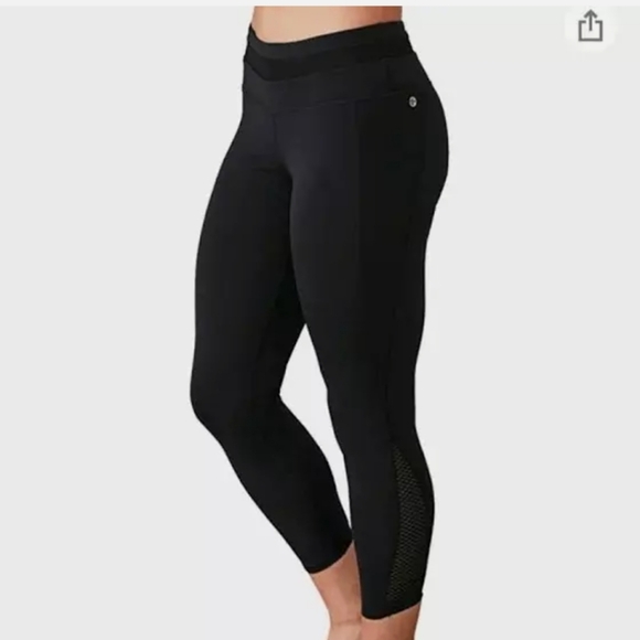 manduka Pants - Manduka Mesh Women's Black Capri Leggings